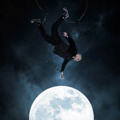 Vel C. - Reaching for the Moon